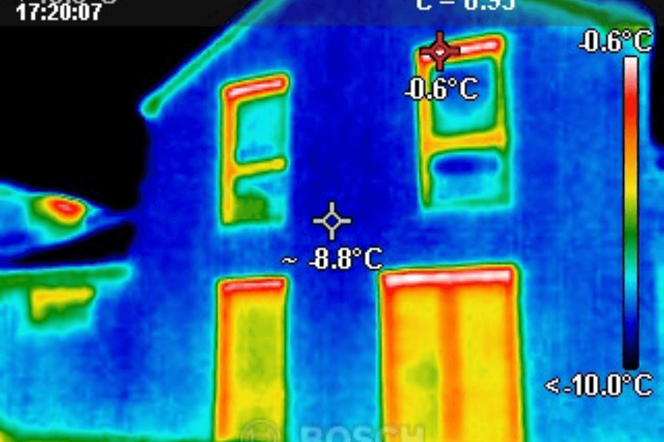 Kamera termowizyjna w praktyce – mostki termiczne 